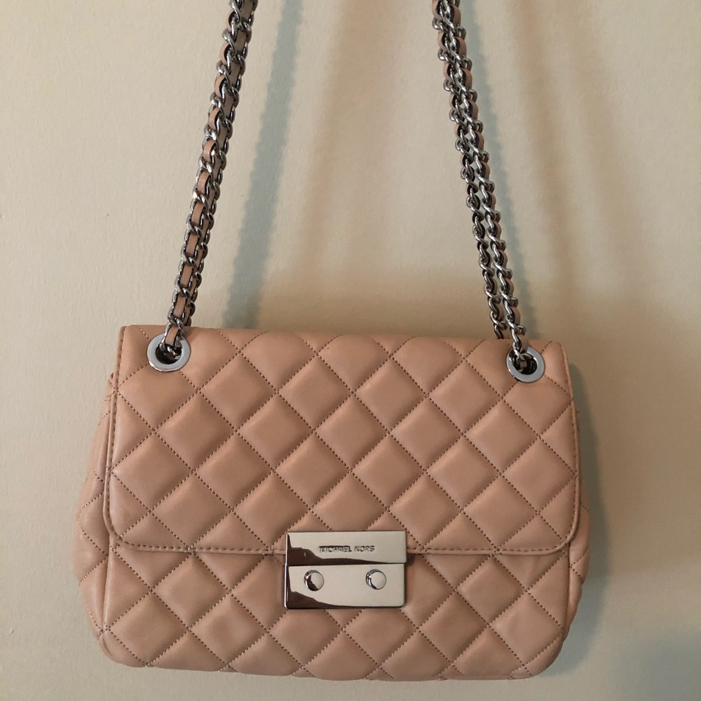 MK quilted crossbody/shoulder bag. Exc condition